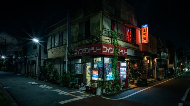 电商品牌联名款被指换包装不换货，客服说「批次升级」